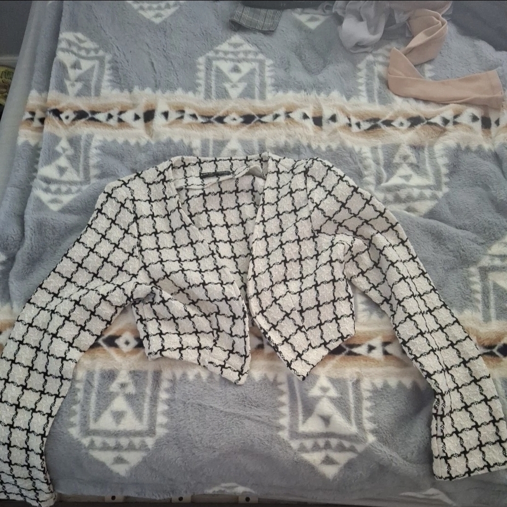 Cropped Black & White Patterned Women's Jacket